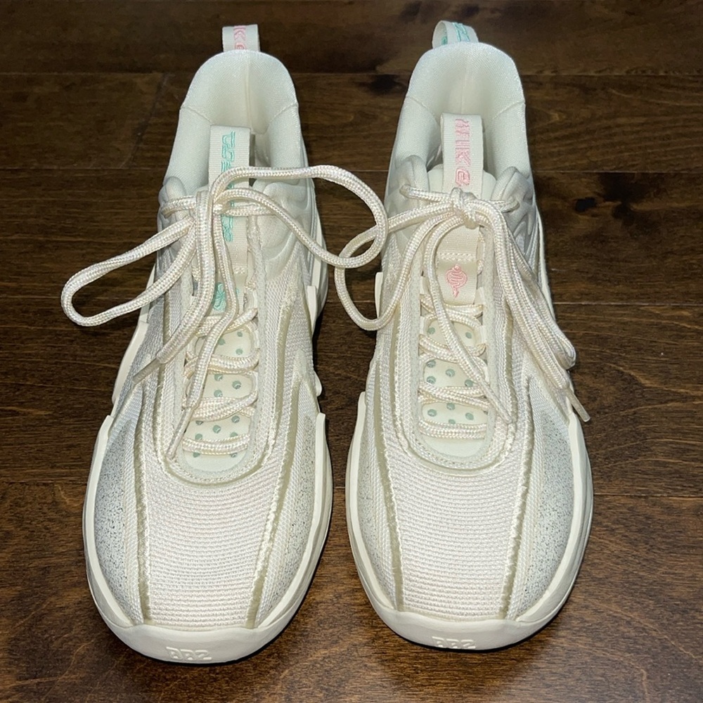 Nike Cosmic Unity 2